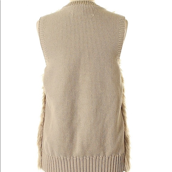 Sebby Nordstrom Tan Faux Fur Vest Size Medium - Picture 4 of 5